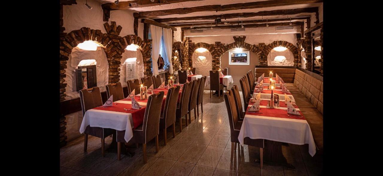 Hotel Restaurant Jaegerhof Kerpen  Exterior foto