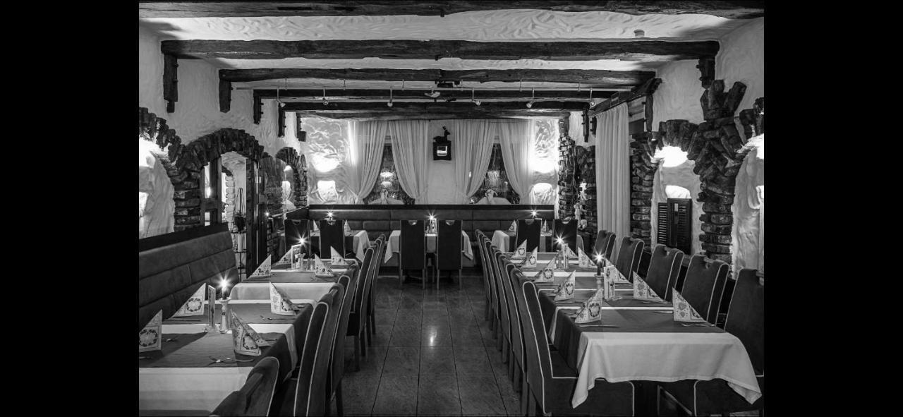 Hotel Restaurant Jaegerhof Kerpen  Exterior foto